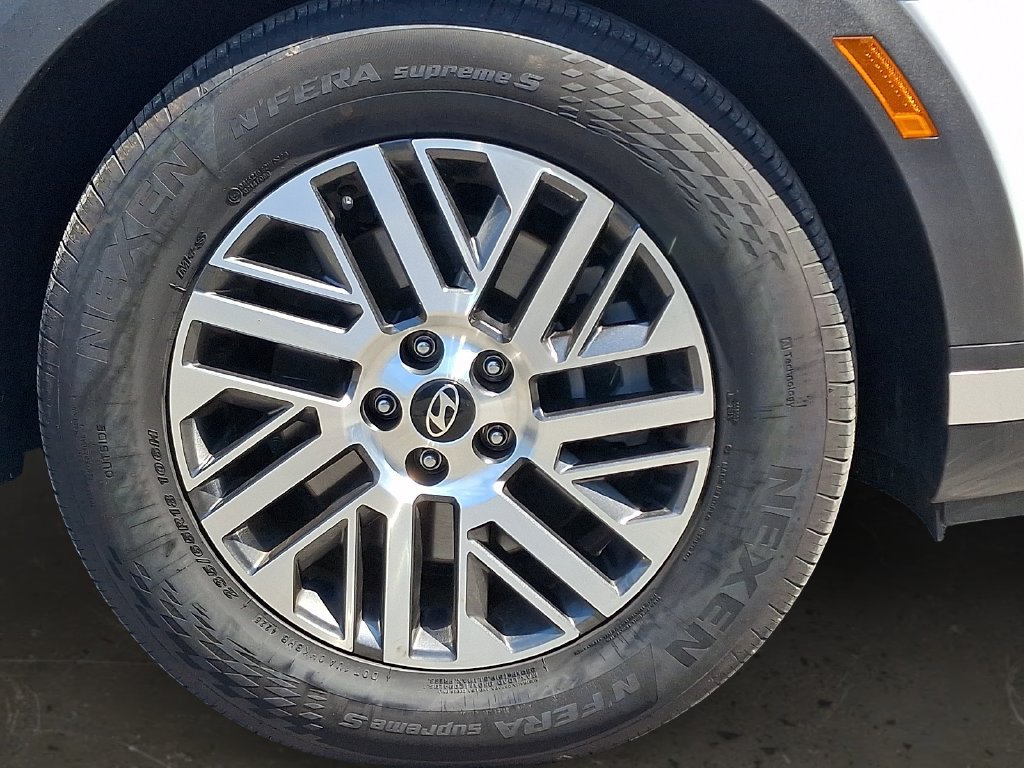 Used 2026 Hyundai Palisade SEL FWD image 9