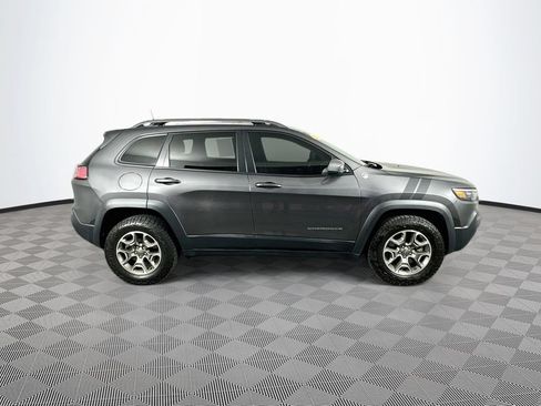 Used 2020 Jeep Cherokee Trailhawk w/ Comfort/Convenience Group AWD/4WD image 14