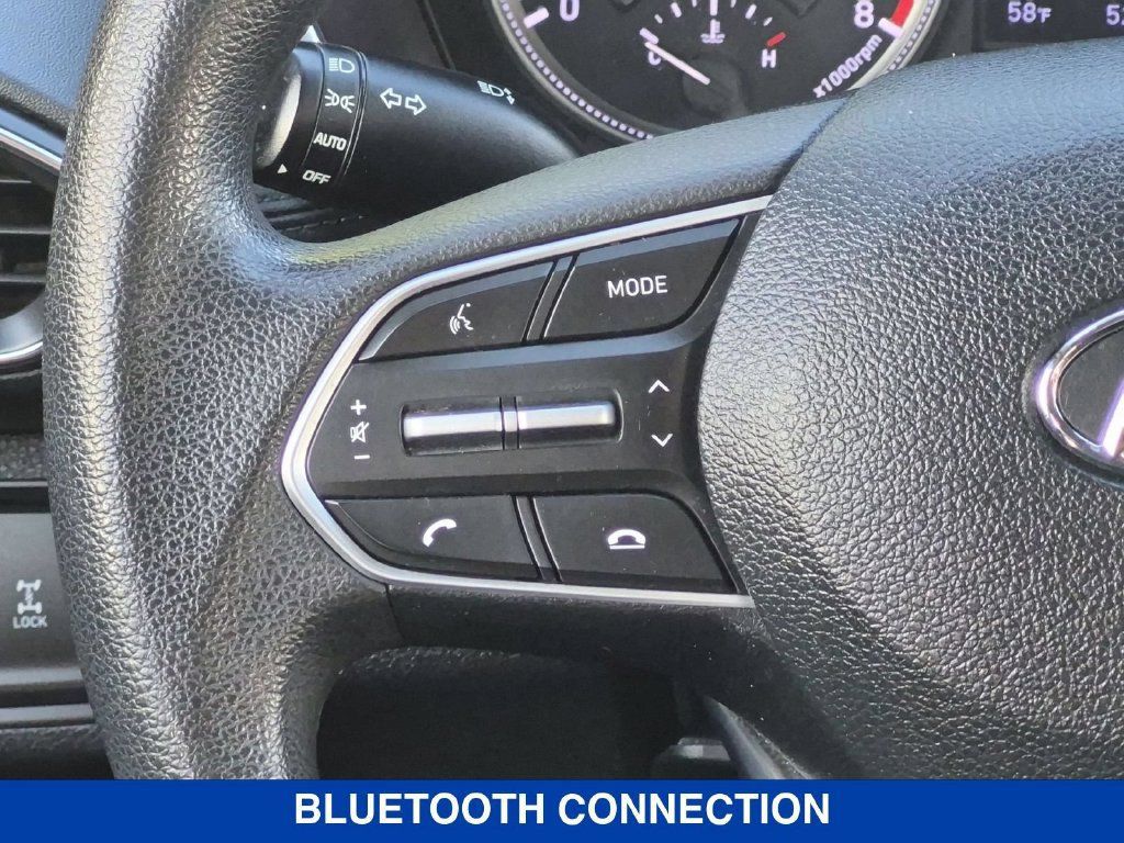 Used 2020 Hyundai Santa Fe SE AWD/4WD image 18