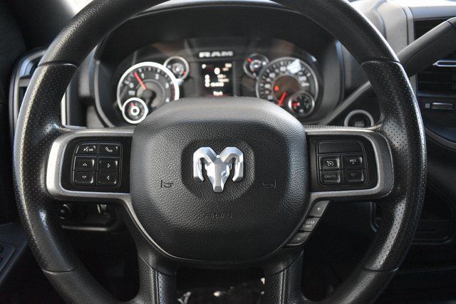 Used 2022 RAM 5500 Tradesman w/ Chrome Appearance Group RWD image 17