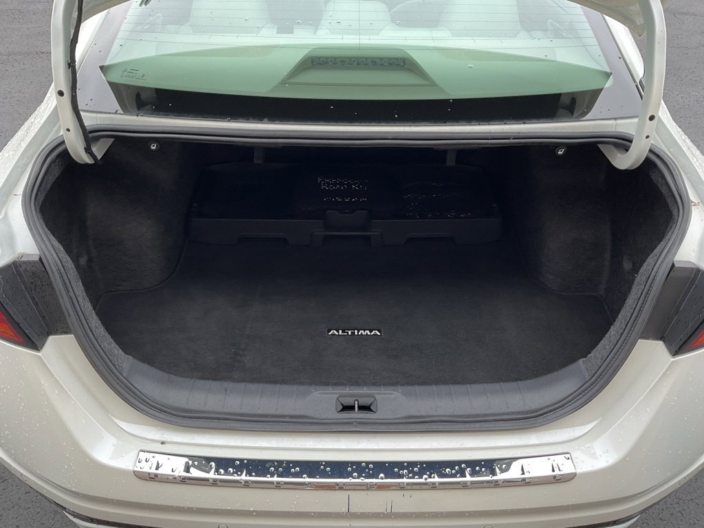 Used 2023 Nissan Altima 2.5 SV w/ SV Premium Package AWD/4WD image 22