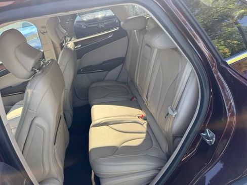 Used 2017 Lincoln MKC Select AWD/4WD image 11