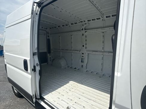 Used 2023 RAM ProMaster 2500 FWD image 43
