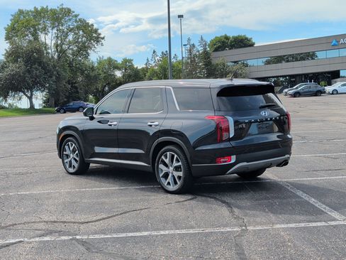 Used 2020 Hyundai Palisade SEL FWD image 3