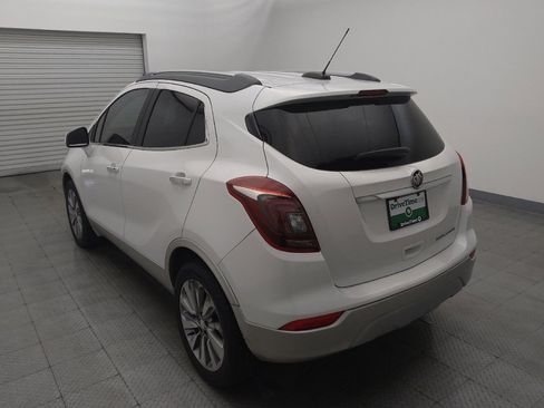 Used 2019 Buick Encore Preferred FWD image 5