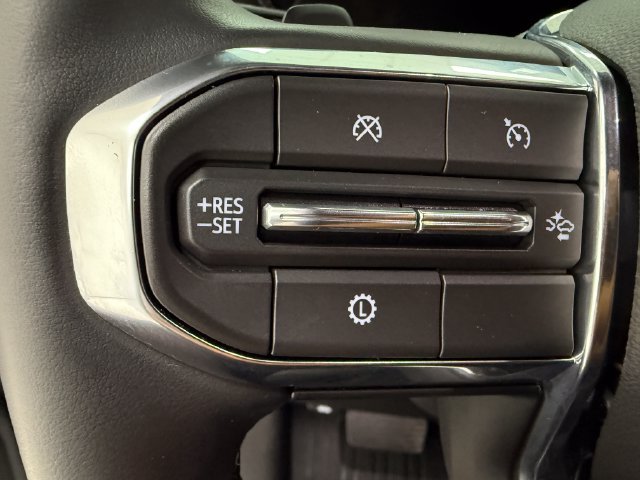 Used 2026 GMC Yukon Denali w/ Sun & Power Step Package RWD image 11