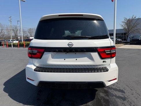 Used 2022 Nissan Armada SL w/ Midnight Edition Package image 5