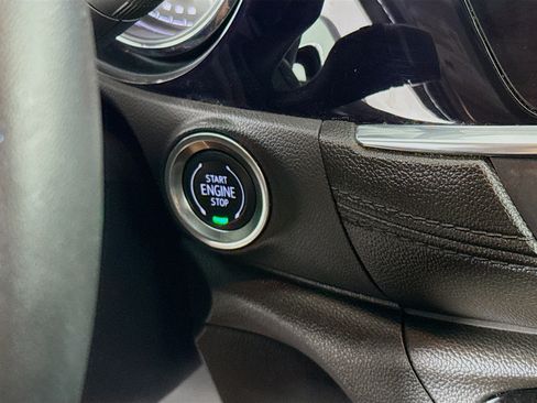 Used 2021 Buick Encore GX Essence w/ Advanced Technology Package image 20