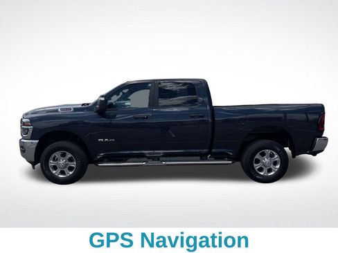 Used 2026 RAM 2500 Big Horn AWD/4WD image 2