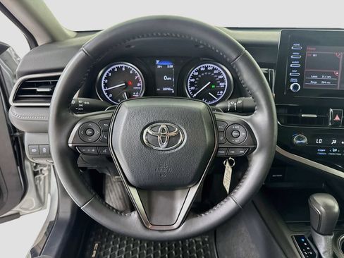 Used 2024 Toyota Camry SE FWD image 13