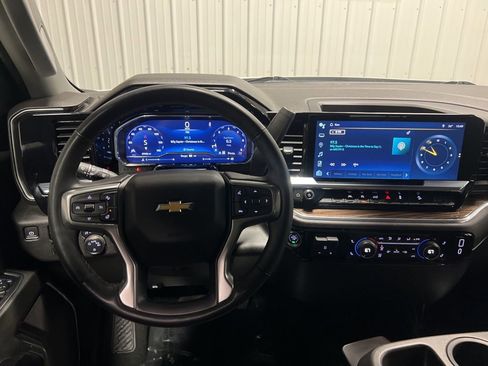 Certified 2023 Chevrolet Silverado 1500 LT w/ Z71 Off-Road Package image 12