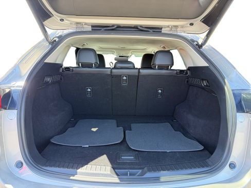 Certified 2025 MAZDA CX-5 AWD 2.5 S w/ Preferred Package image 17