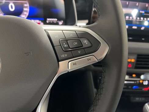 New 2025 Volkswagen Jetta SE image 29