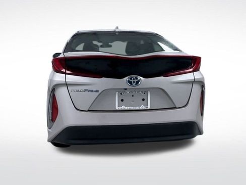 Used 2018 Toyota Prius Prime Plus image 22