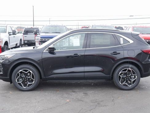 New 2026 Ford Escape Platinum w/ Premium Technology Package image 10