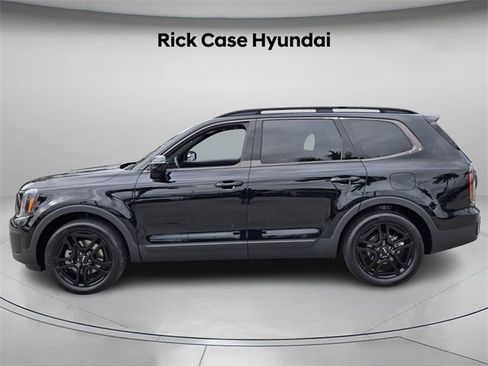 Used 2023 Kia Telluride SX Prestige X-Line image 3