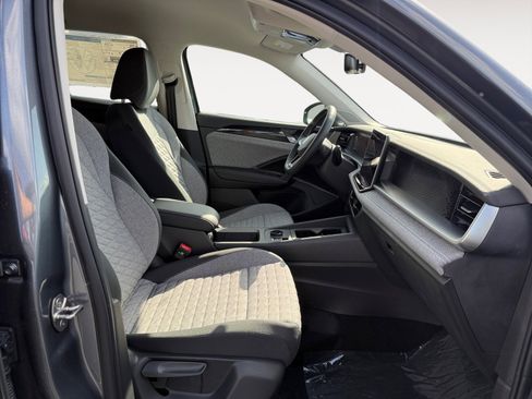 New 2026 Volkswagen Tiguan S AWD/4WD image 19