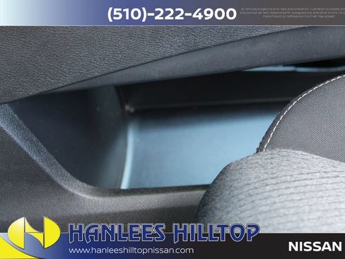Used 2025 Nissan Rogue SV AWD/4WD image 15
