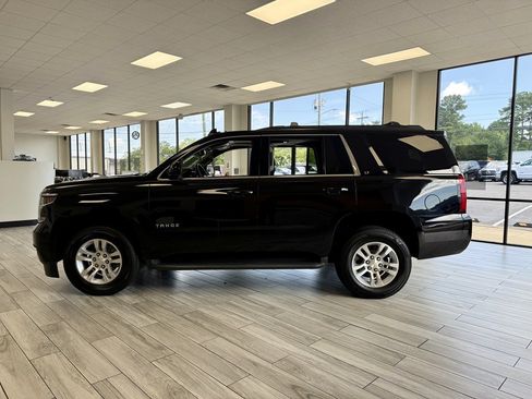 Used 2017 Chevrolet Tahoe LT RWD image 4