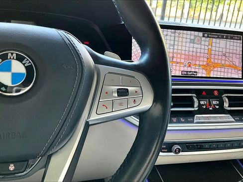 Used 2019 BMW X7 xDrive50i w/ Premium Package image 24