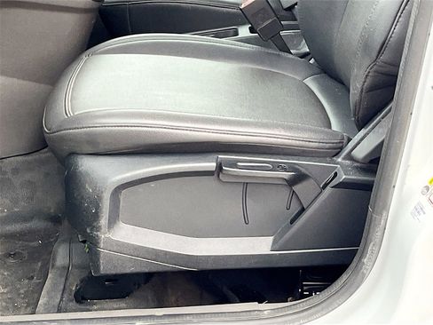 Used 2022 Ford Transit Connect XL image 19