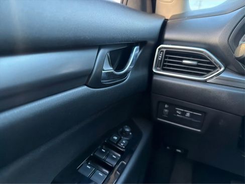 Used 2021 MAZDA CX-5 Sport image 17