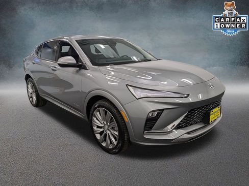 Used 2024 Buick Envista Avenir image 3