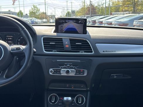 Used 2016 Audi Q3 2.0T Premium Plus AWD/4WD image 8