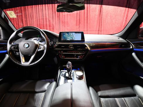 Used 2019 BMW 540i w/ Convenience Package image 15