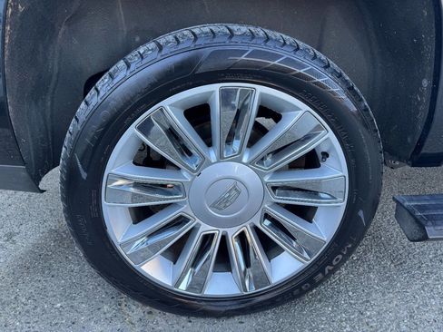 Used 2016 Cadillac Escalade ESV Platinum image 19