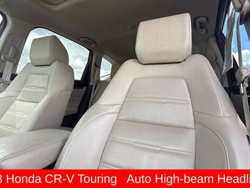 Used 2018 Honda CR-V Touring image 11