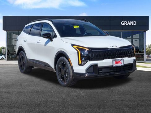 New 2026 Kia Sportage X-Line image 2