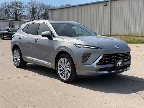 New 2026 Buick Envision Avenir image 1