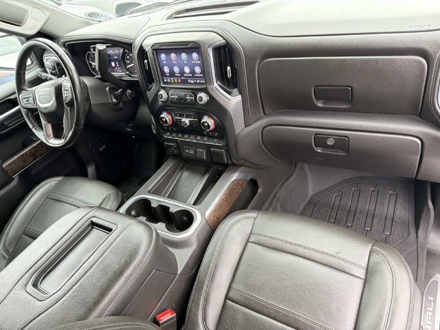 Used 2022 GMC Sierra 1500 Denali w/ Denali Premium Package RWD image 17