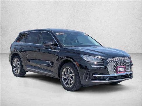 Used 2024 Lincoln Corsair FWD w/ Equipment Group 101A image 3