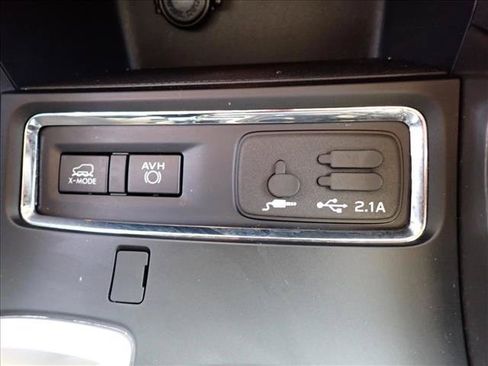 Used 2019 Subaru Ascent Limited AWD/4WD image 20