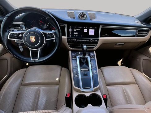 Used 2021 Porsche Macan AWD/4WD image 14