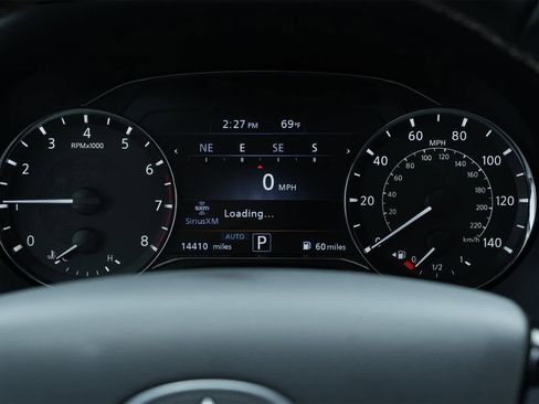 Used 2023 INFINITI QX80 Premium Select w/ Cargo Package image 12