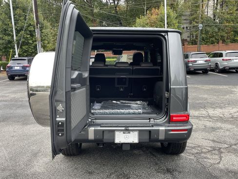 New 2026 Mercedes-Benz G 550 image 8