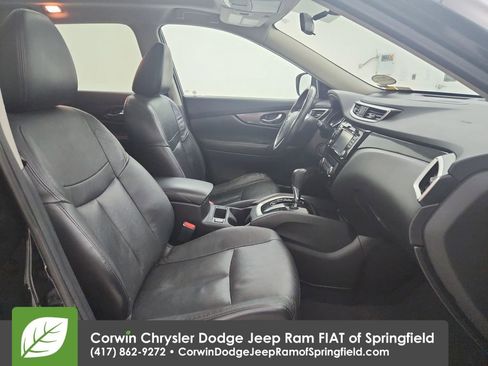 Used 2015 Nissan Rogue SL w/ SL Premium Package AWD/4WD image 32