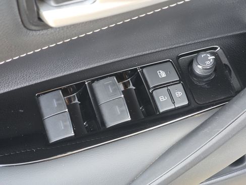 Used 2024 Toyota Corolla SE image 20