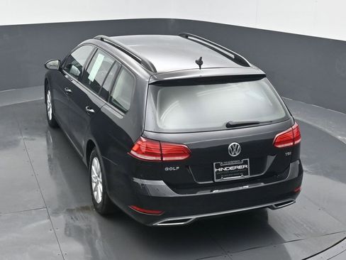 Used 2018 Volkswagen Golf S image 18