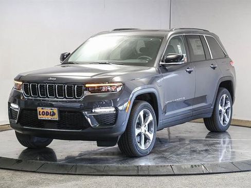 New 2023 Jeep Grand Cherokee 4WD 4xe image 3