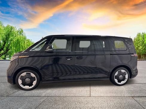 New 2025 Volkswagen ID. Buzz Pro S image 7
