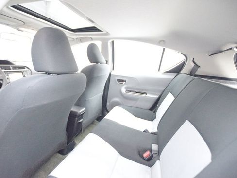 Used 2014 Toyota Prius C Four image 12