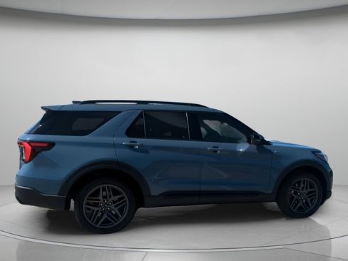 New 2026 Ford Explorer ST-Line image 33