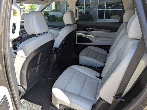 Used 2020 Kia Telluride SX w/ SX Prestige Package AWD/4WD image 25