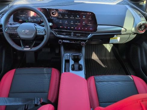 New 2026 Chevrolet Equinox EV RS image 5