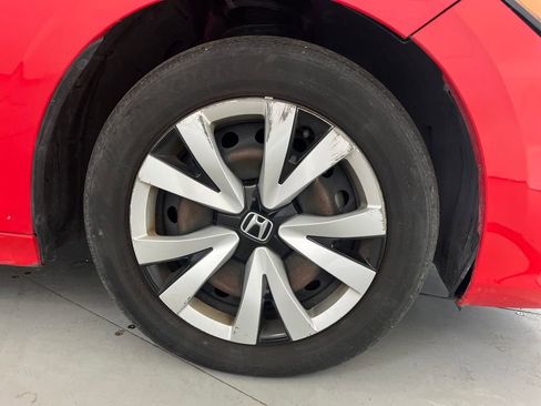 Used 2022 Honda Civic LX image 17