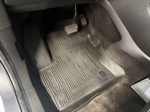 Used 2019 Ford Escape Titanium AWD/4WD image 33
